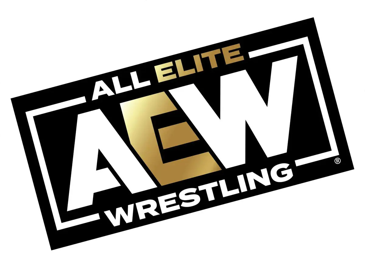 AEW News: Un lutteur revient d'une longue absence, des mises à jour sur l'escapade à la plage et les portes interdites, la survie du plus fort