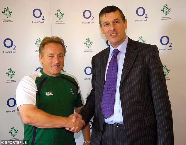 Confiance : Eddie O'Sullivan a signé un nouvel accord en tant que sélectionneur de l'Irlande avant la Coupe du monde 2007