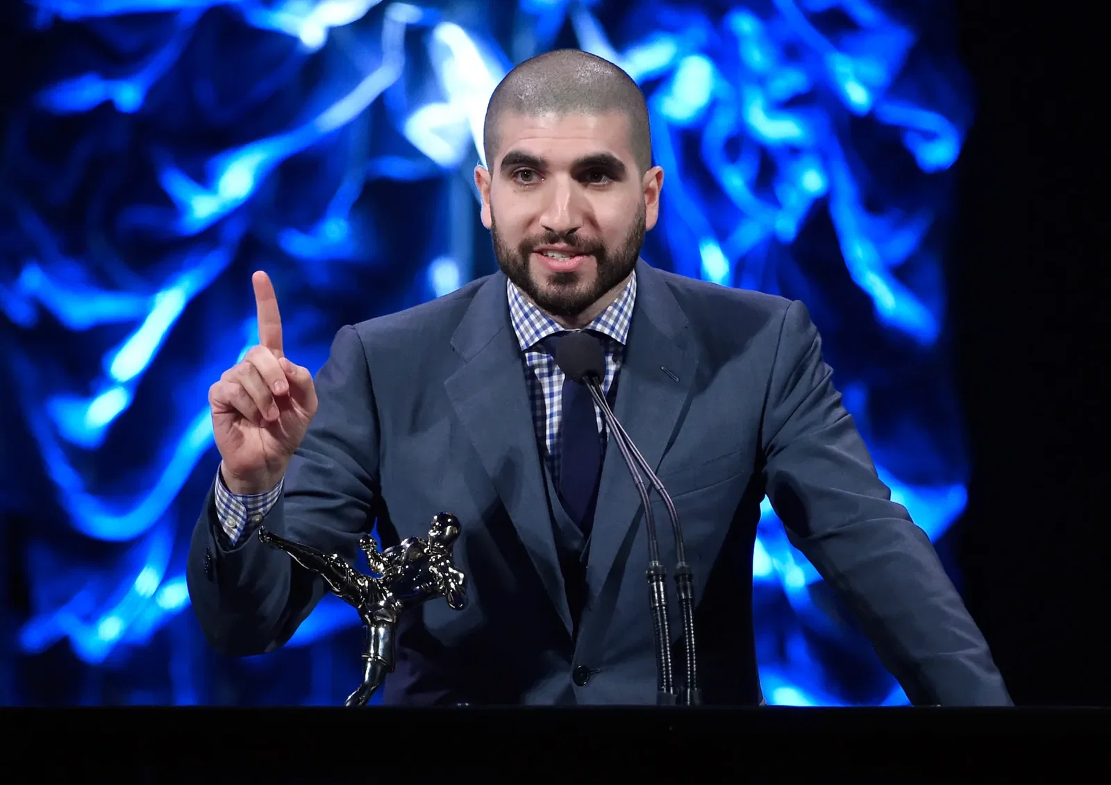 Ariel Helwani dit que le produit actuel de la WWE semble « sans âme »
