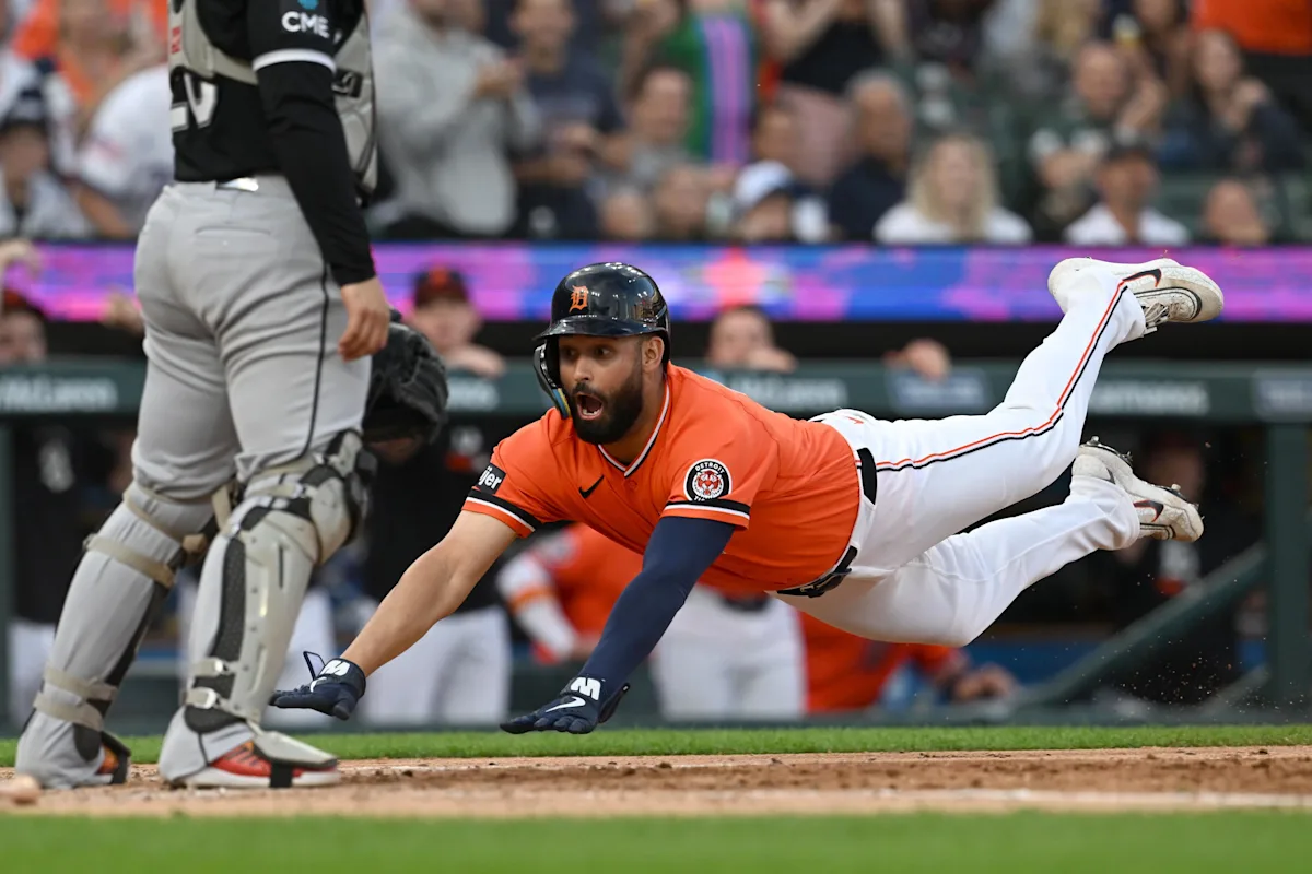 Blooper mène les Tigers à la première victoire de la série contre les White Sox