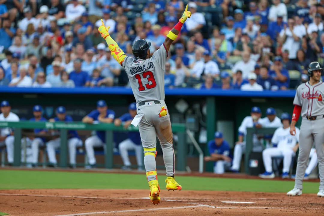 Ce que portent les pros : 10 meilleurs cadeaux pour les joueurs de baseball de 17 $ à 499 $ (2025)