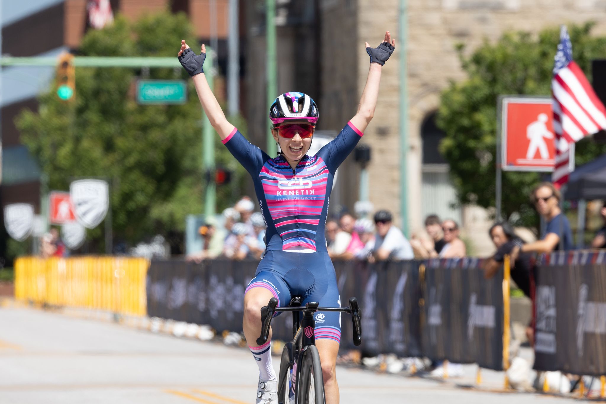 Championnats américains sur route : Katherine Sarkisov remporte le titre féminin U23 à Charleston