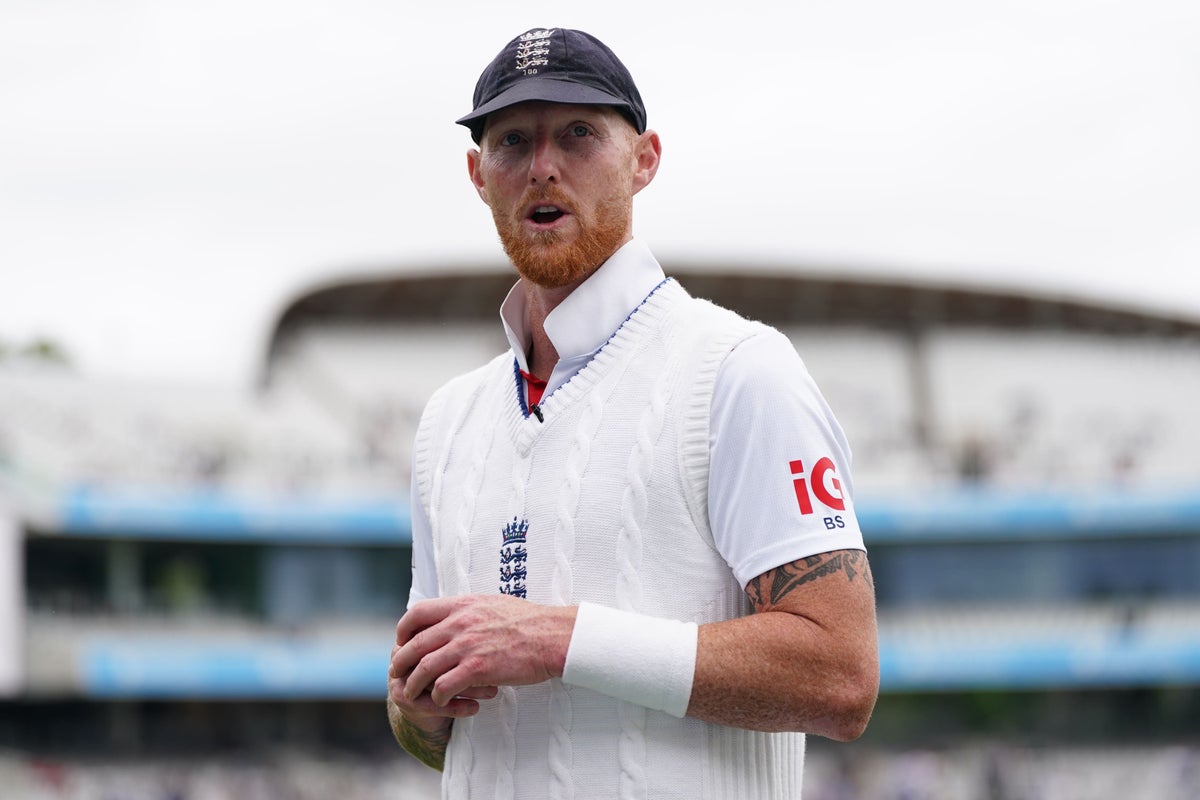 David Gower dit que le poste de capitaine de Ben Stokes en Angleterre est « sérieusement mis en doute » après un incident dans une discothèque