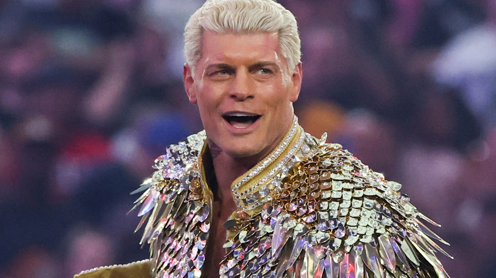 Eric Bischoff pensait que Cody Rhodes aurait dû tourner les talons lors du WWE Clash en Italie