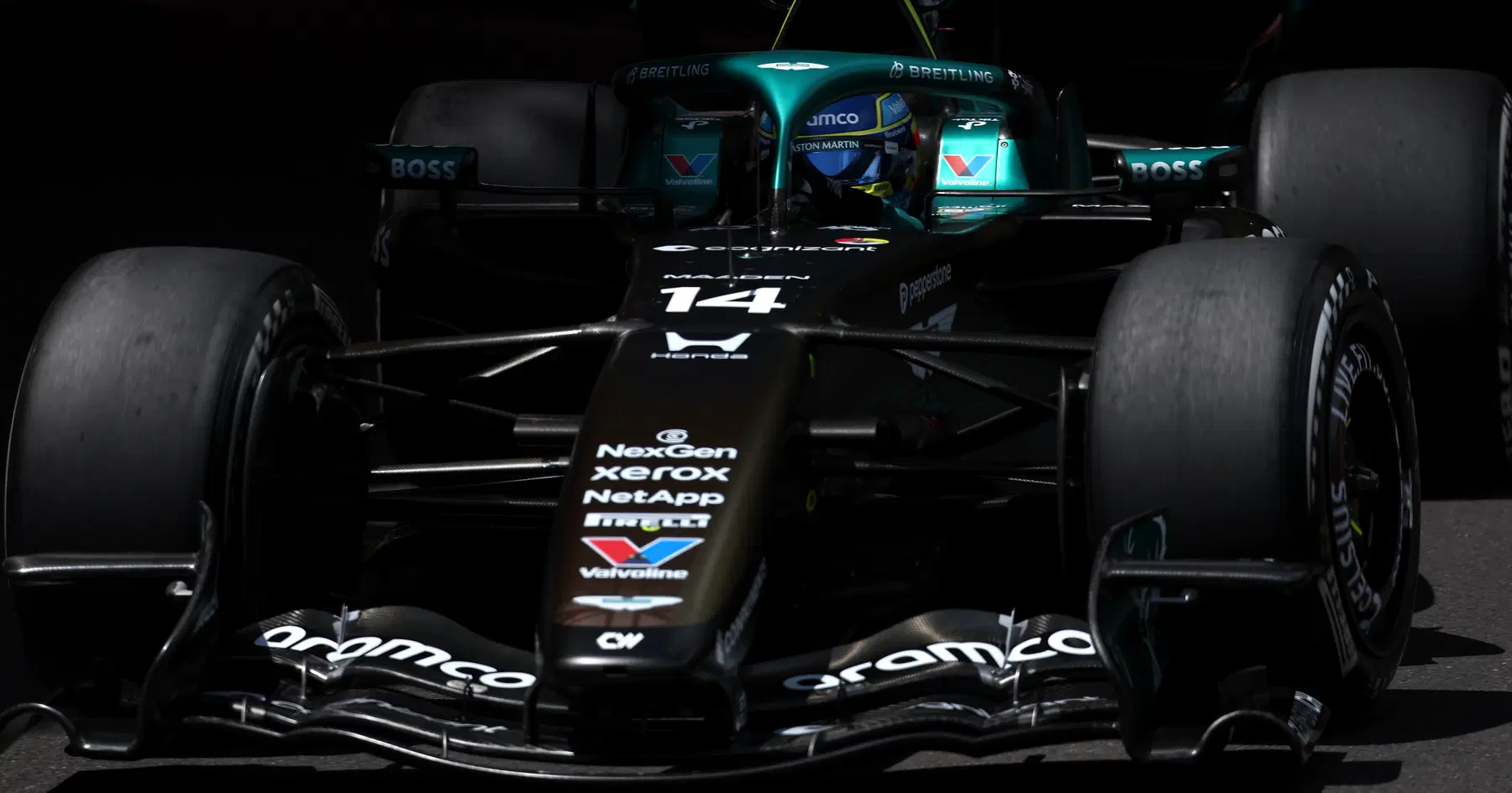 Fernando Alonso se moque du remarquable rétablissement d'Aston Martin après la percée de la F1