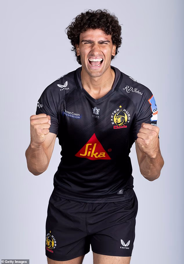 Andrea Zambonin, le défenseur italien d'Exeter, a grandi dans une Vicenzia passionnée de football, mais a plutôt choisi le rugby