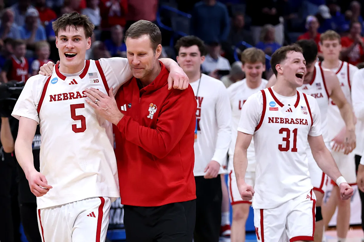 Friday Flakes : Nebraska Basketball gagne le respect – Classé parmi les 25 meilleurs bien trop tôt