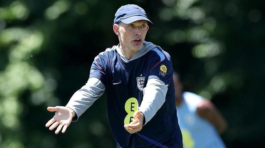 L'Angleterre n'adaptera pas son style malgré la chaleur américaine (Tuchel)