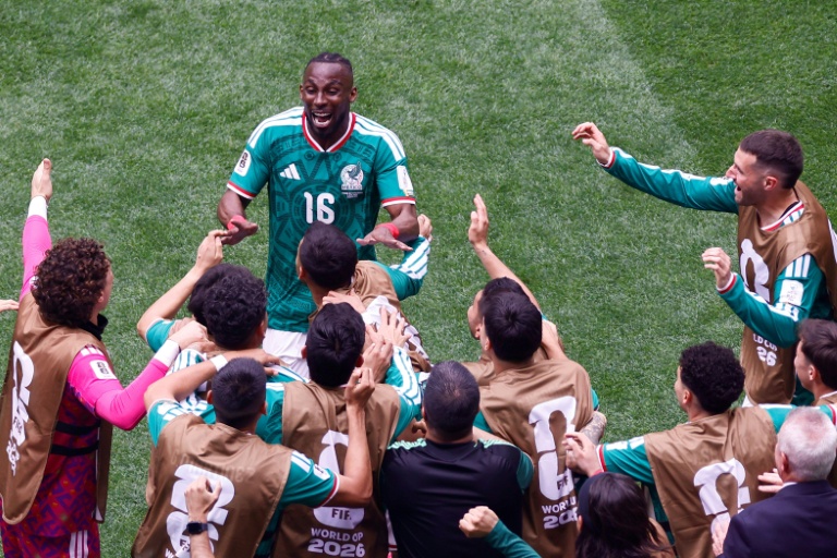 Le Mexique, pays co-organisateur, démarre la Coupe du monde avec une victoire spectaculaire