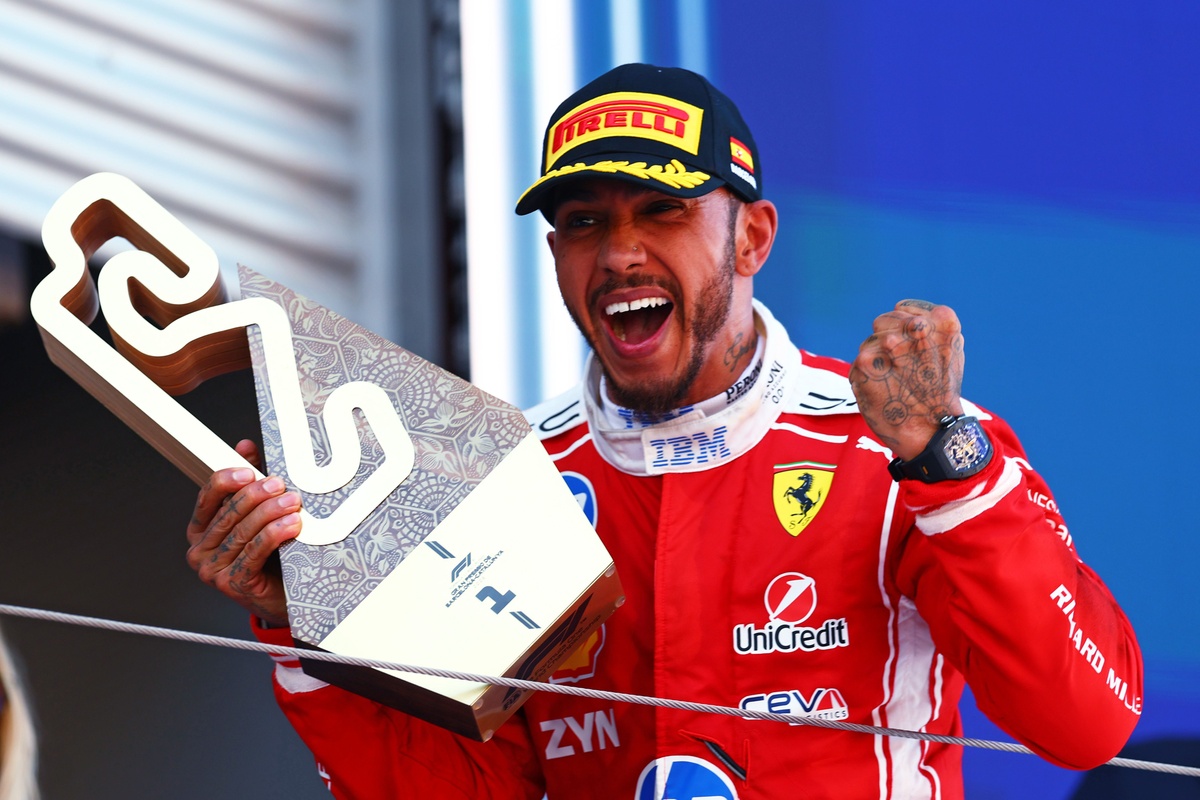 Les statistiques folles du triomphe de Hamilton au GP de Barcelone et de sa première victoire pour Ferrari