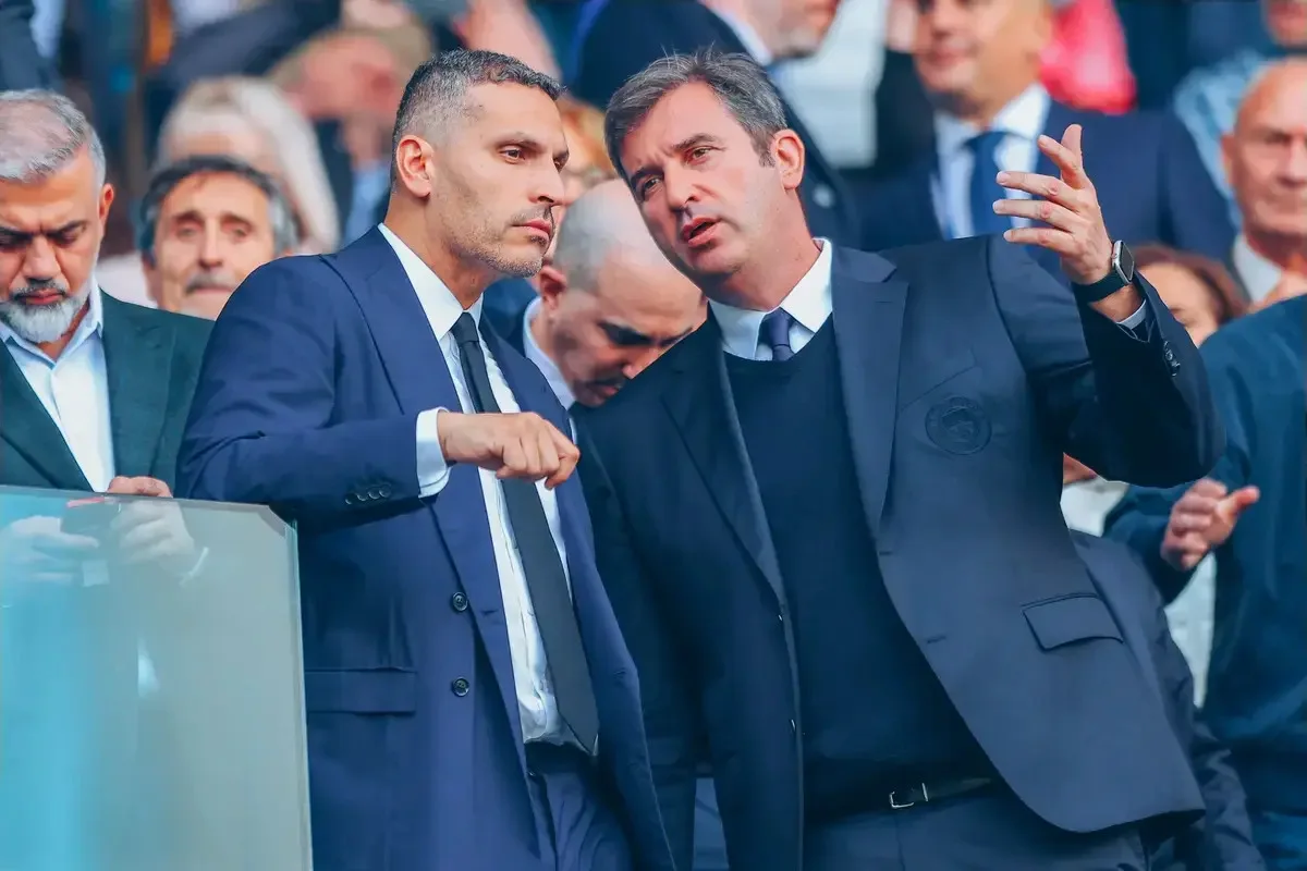 Man City déçu par le prochain accord de sponsoring de marque associé à Man United