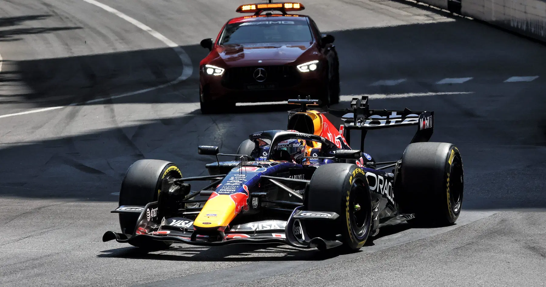 Max Verstappen et Mercedes présentent le même bateau avec des problèmes techniques