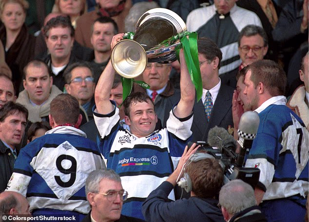 Jon Callard remporte la Coupe d'Europe de Bath en 1998.
