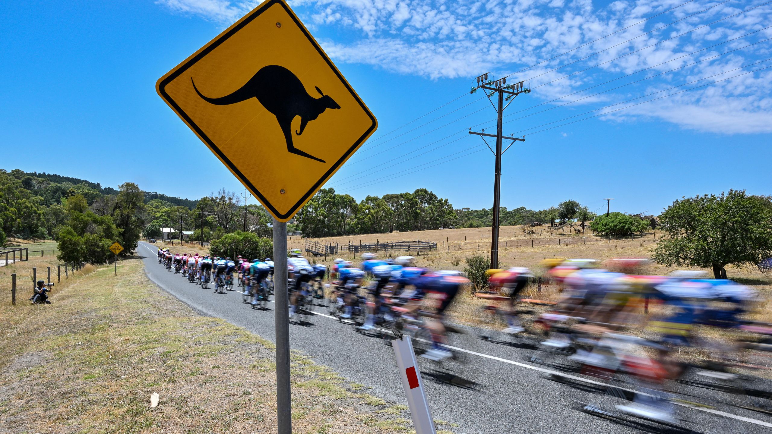 "Organiser des courses par étapes masculines et féminines le même jour et sur le même parcours est une nouvelle frontière passionnante" - Le Tour Down Under marque un changement historique pour 2027