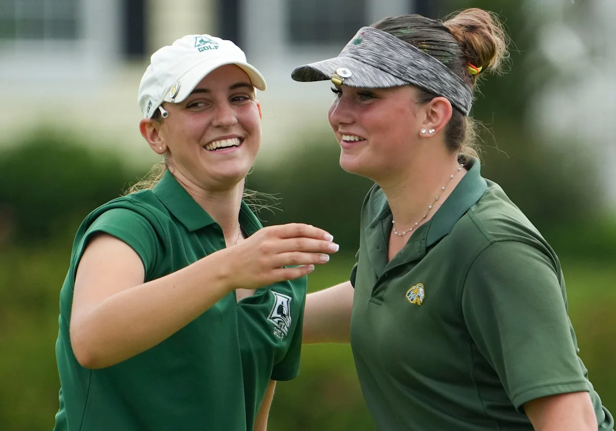 Plus de femmes que jamais jouent au golf. Voici pourquoi | avis