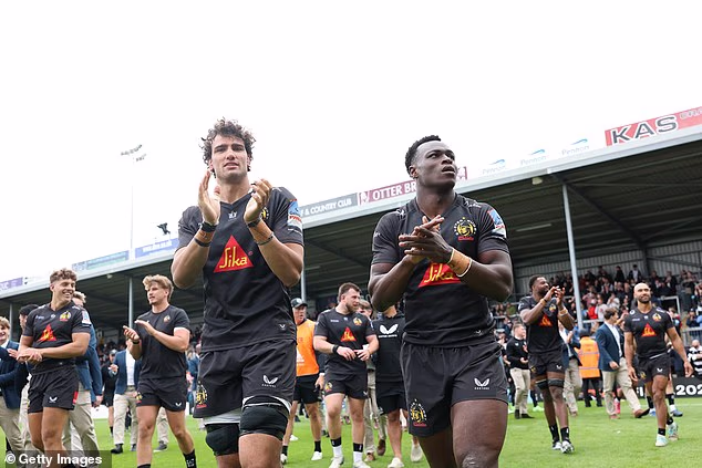 Exeter a devancé les Saracens dans la dernière place restante en barrages avec une victoire de 32-12 contre eux.