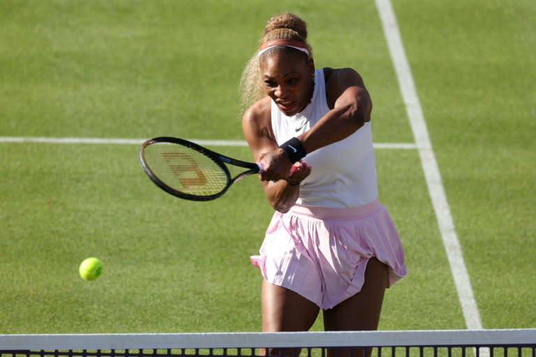 Serena Williams revient au Queen's Club, gagnante du double
