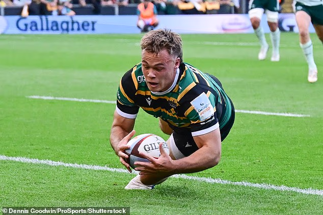 Tom Litchfield a inscrit son nom dans le folklore des Northampton Saints la semaine dernière avec un triplé en demi-finale des barrages pour battre ses rivaux des Leicester Tigers.