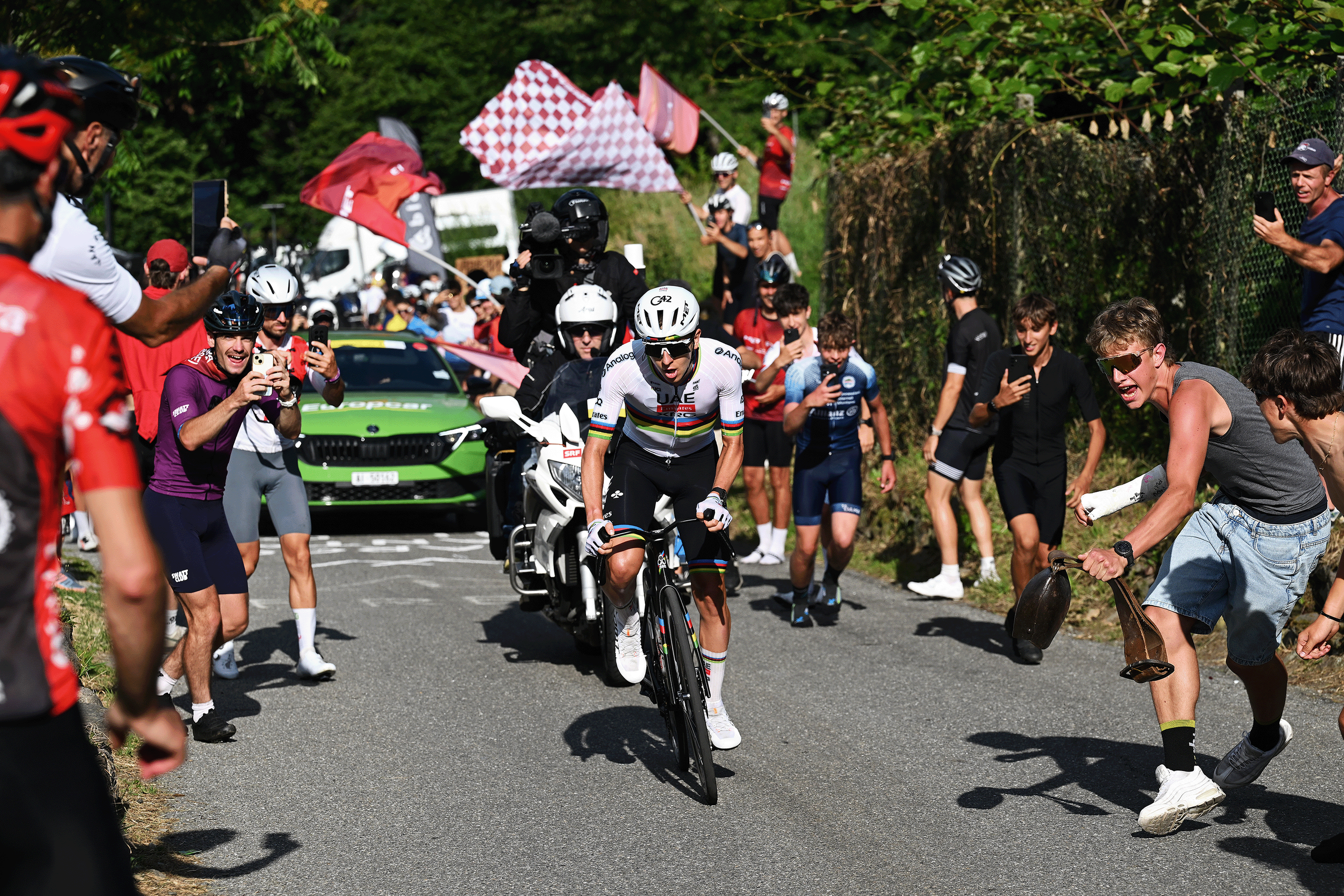 Tour de Suisse Hommes Étape 2 EN DIRECT : une finale acharnée offre un potentiel pour la confrontation Pogačar-Van der Poel